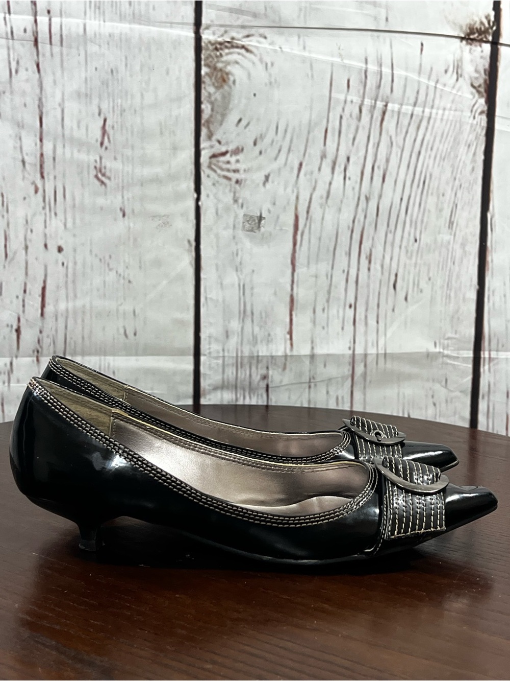 BKE Sole Black Pointed Toe Women's Kitten Heel with Decorative Buckle 6 Y2K - Picture 5 of 12